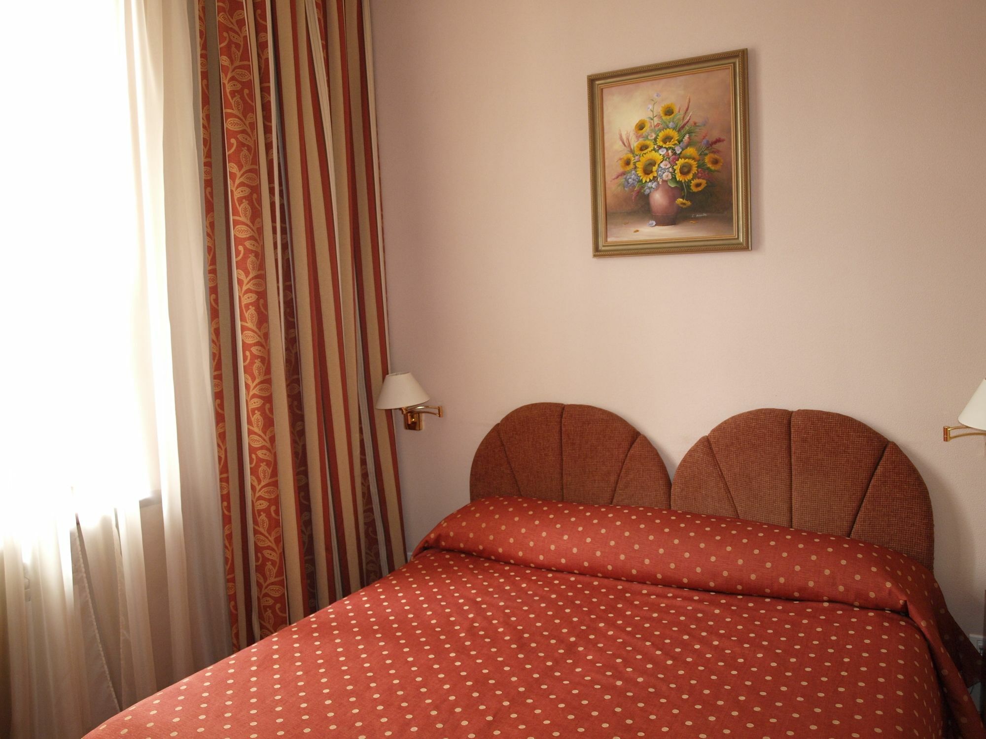Domus Hotel-1 Kijev Kültér fotó