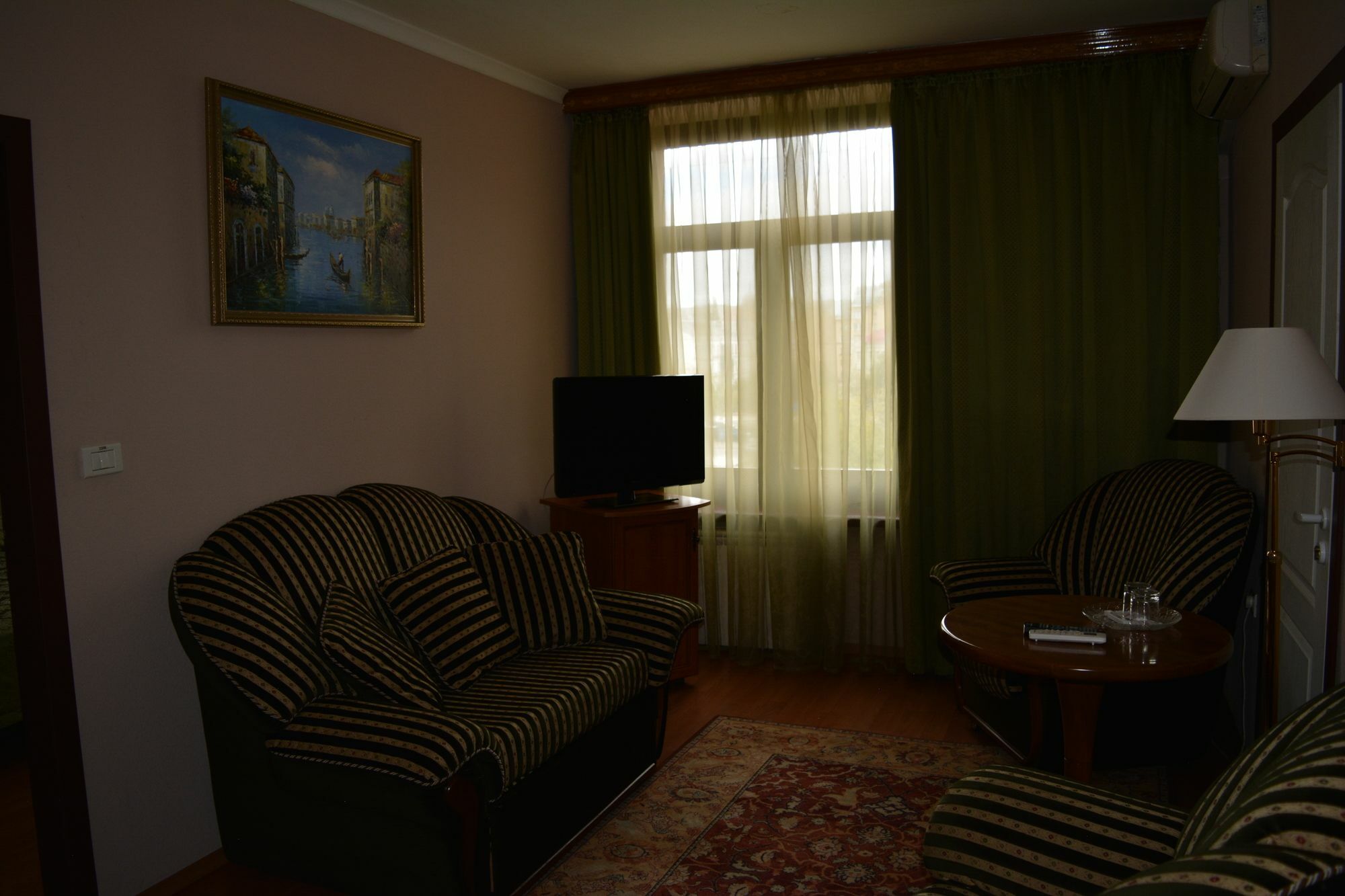 Domus Hotel-1 Kijev Kültér fotó